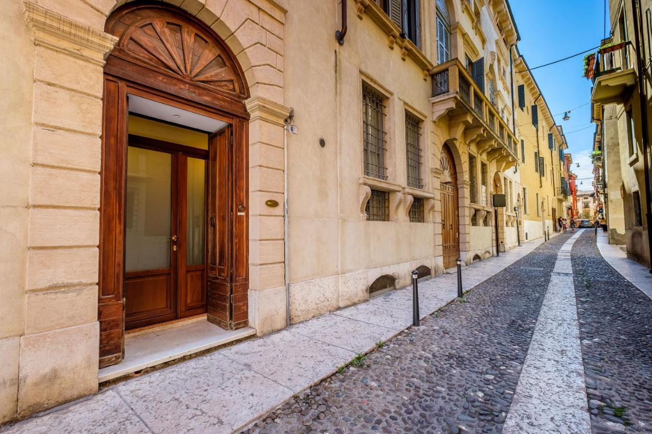 Verincanto Suite Verona Bagian luar foto
